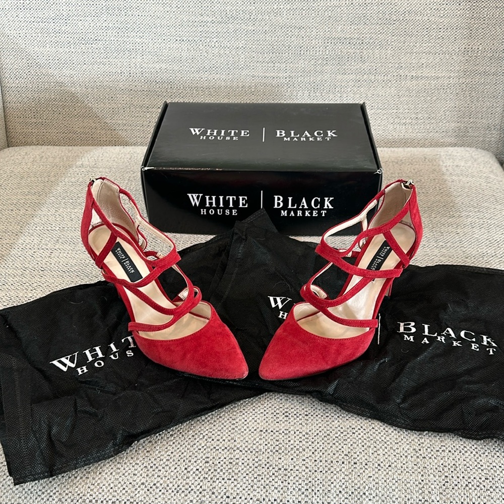WHBM Ladies size 6.5 red heels!